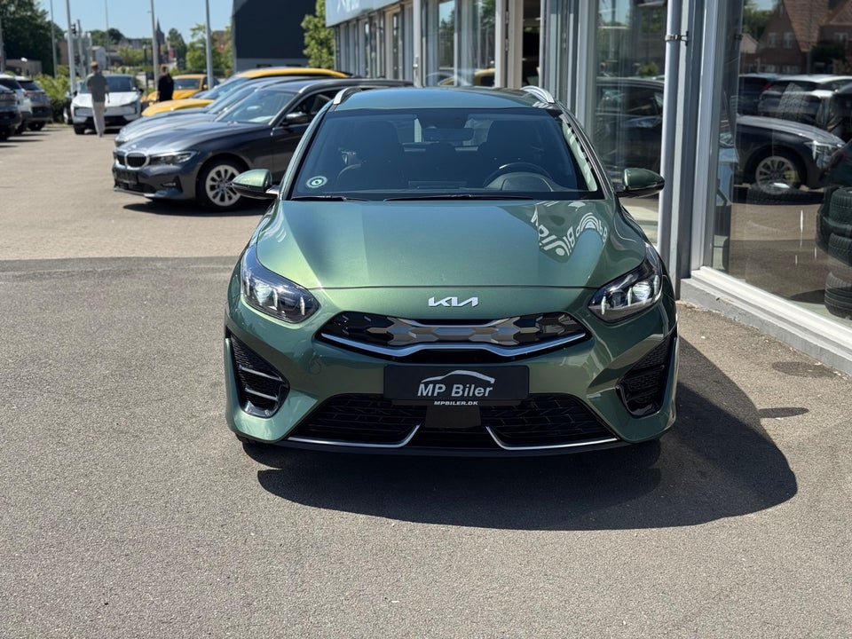 Kia Ceed 1,6 PHEV Prestige SW DCT 5d