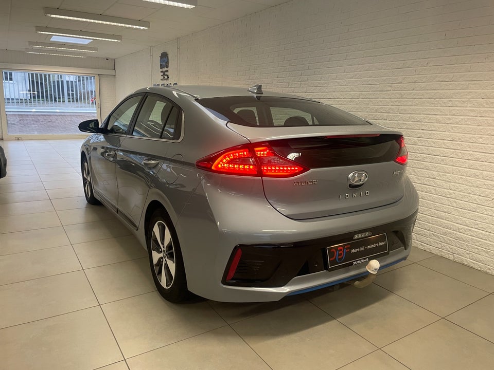 Hyundai Ioniq 1,6 PHEV Trend DCT 5d