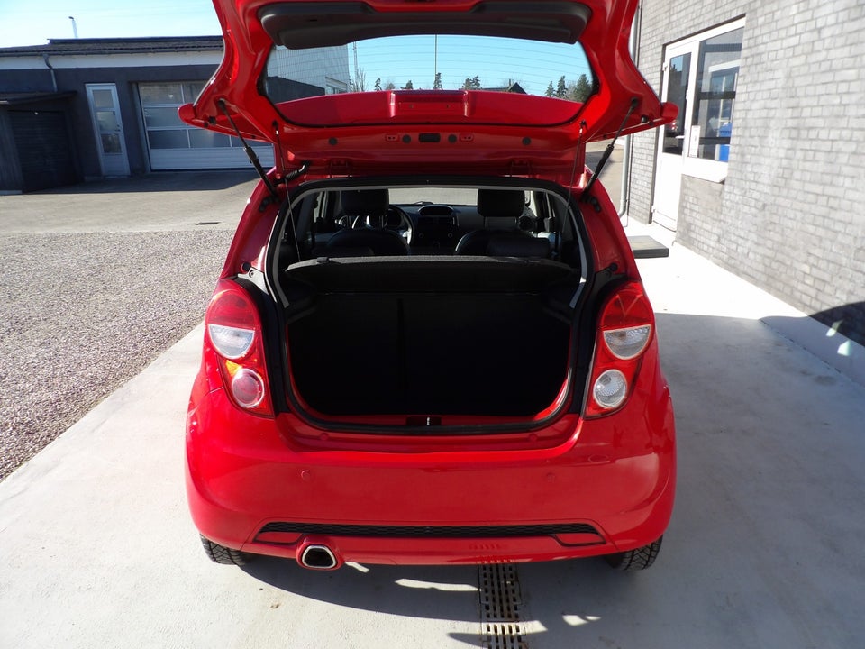 Chevrolet Spark 1,2 LT 5d