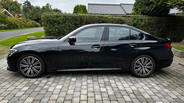 BMW 330i 2,0 M-Sport aut. 4d