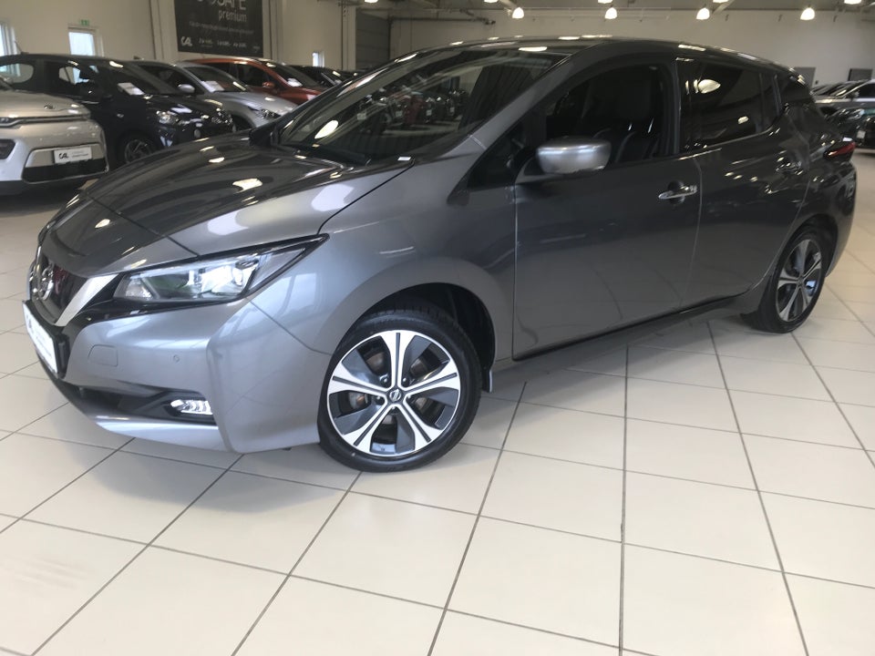 Nissan Leaf 62 e+ Tekna 5d