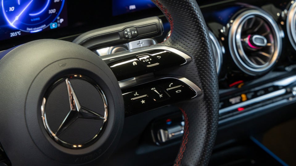 Mercedes EQB350 AMG Line 4Matic 5d