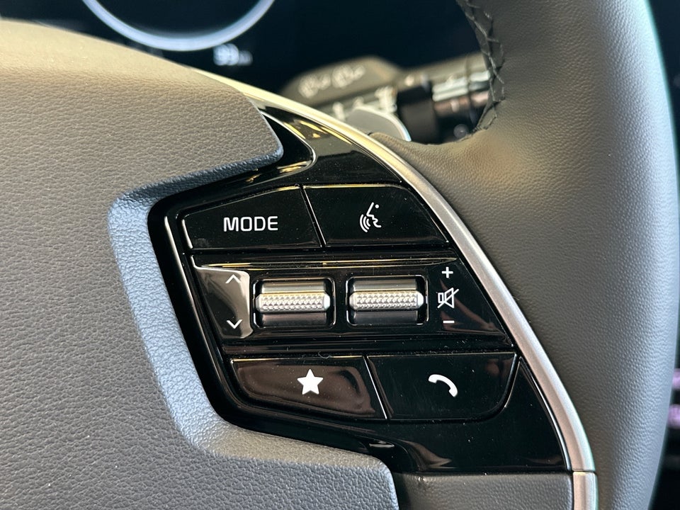 Kia Niro 64 EV Prestige 5d