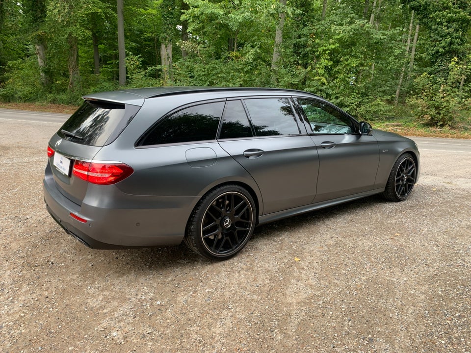 Mercedes E43 3,0 AMG stc. aut. 4Matic 5d