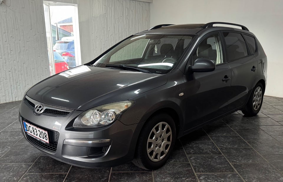 Hyundai i30 1,6 CVVT Comfort 5d