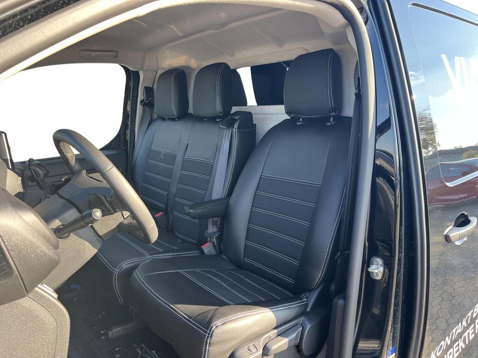 Toyota ProAce 2,0 D 144 Long Comfort Master aut. 4d