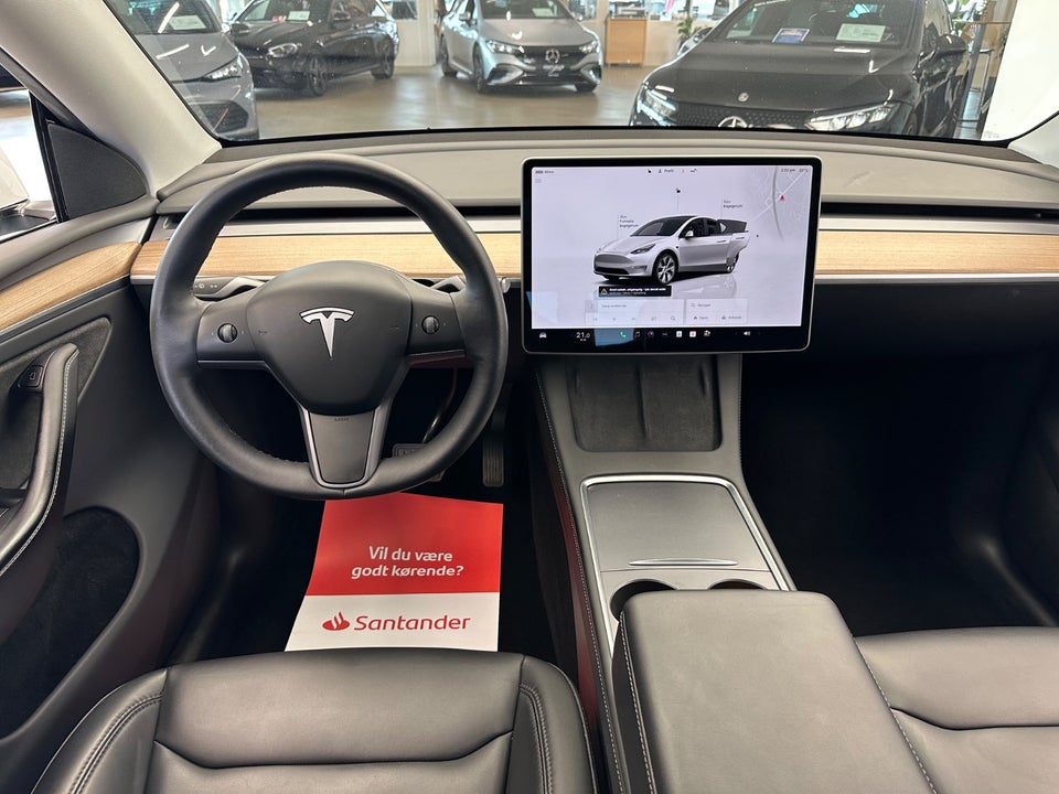 Tesla Model Y Long Range AWD 5d