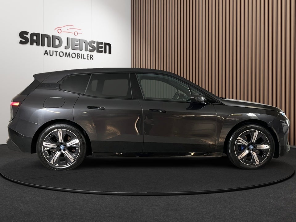 BMW iX xDrive50 Supercharged 5d