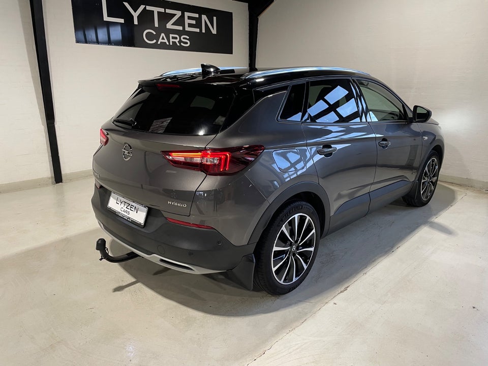 Opel Grandland X 1,6 Hybrid Cosmo Prestige aut. 5d