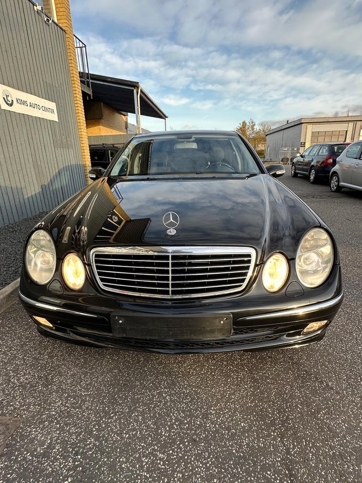 Mercedes E200 1,8 Kompressor Avantgarde aut. 4d