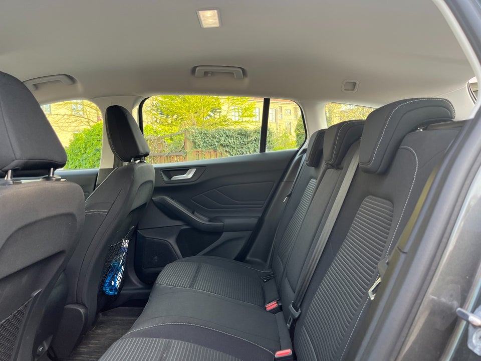 Ford Focus 1,5 EcoBlue Titanium Business stc. aut. 5d