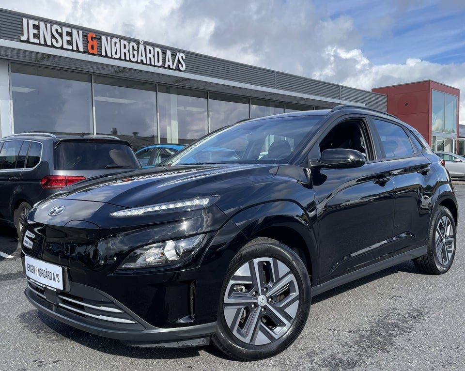 Hyundai Kona 39 EV Essential 5d