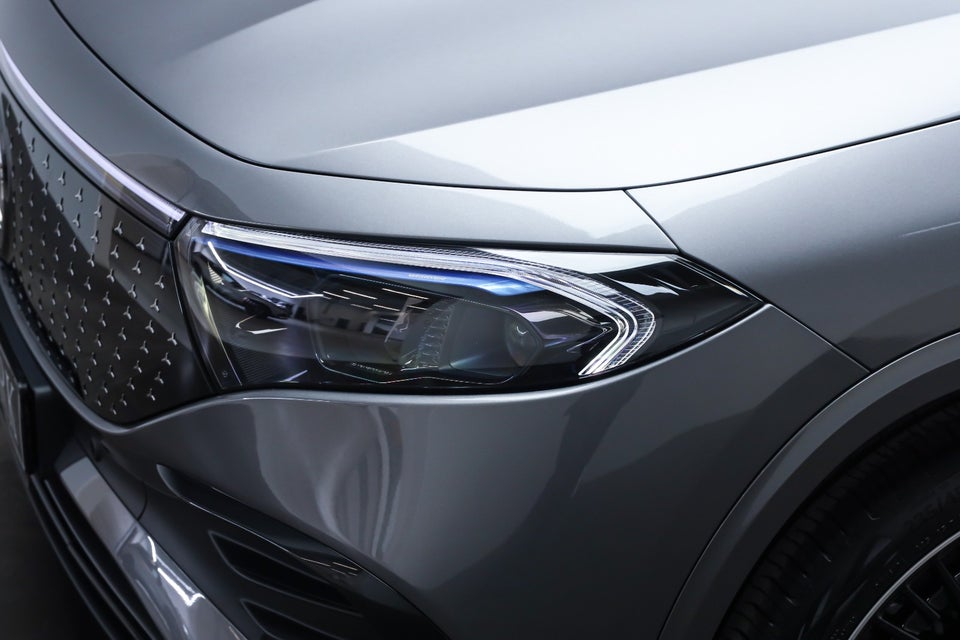 Mercedes EQA250+ AMG Advance 5d