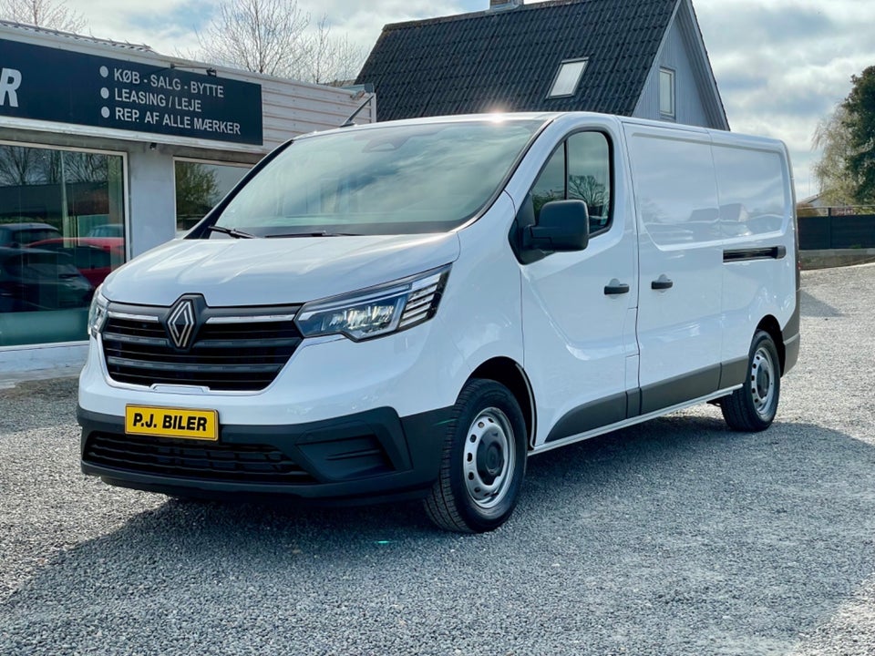 Renault Trafic 2,0 dCi 130 L2H1 Tekno