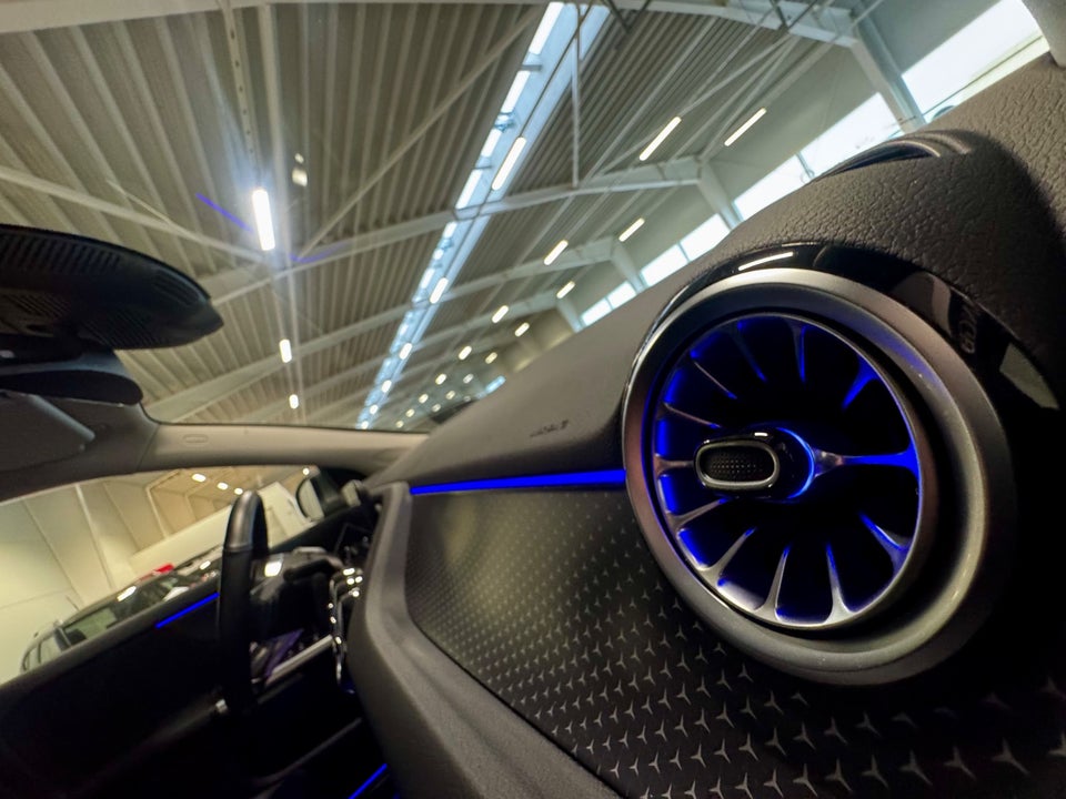 Mercedes EQA300 Progressive 4Matic 5d