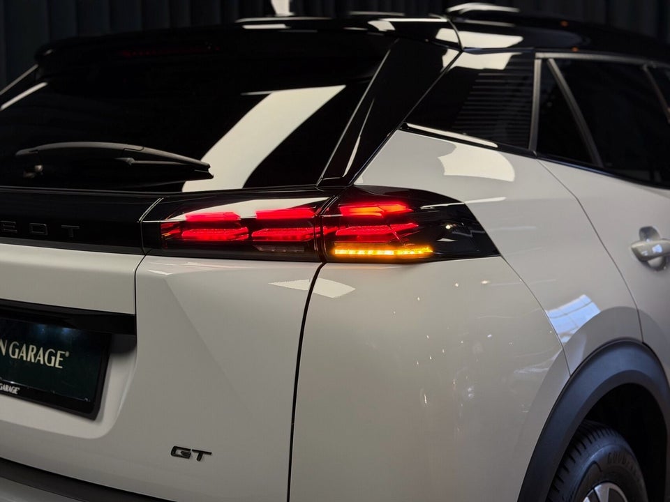 Peugeot e-2008 50 GT 5d
