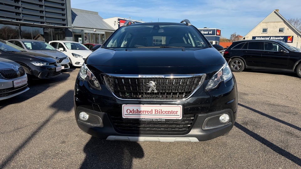 Peugeot 2008 1,2 PureTech 110 Allure 5d