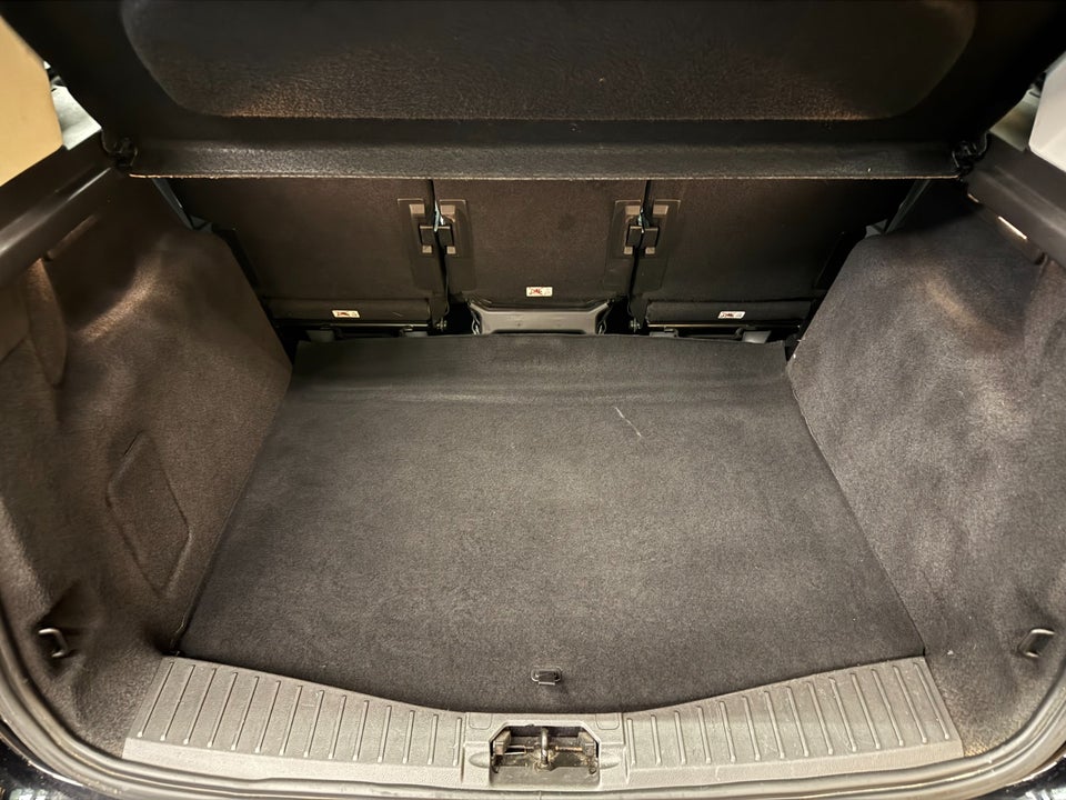 Ford C-MAX 1,0 SCTi 100 Titanium 5d