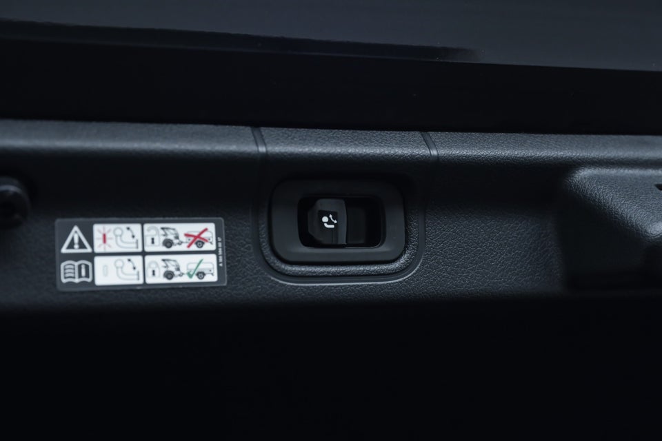 Mercedes EQE350+ AMG Line 4d