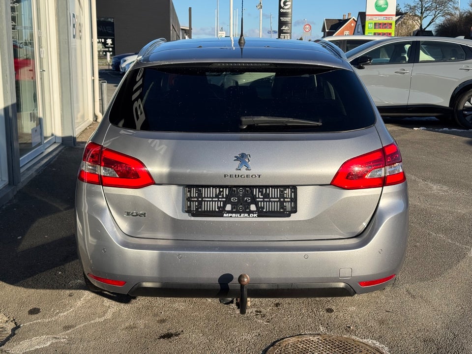 Peugeot 308 1,6 BlueHDi 120 Allure Sky SW 5d