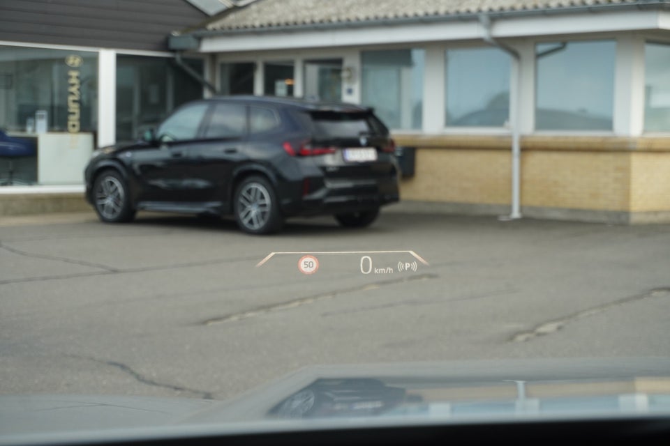 BMW iX1 xDrive30 M-Sport 5d