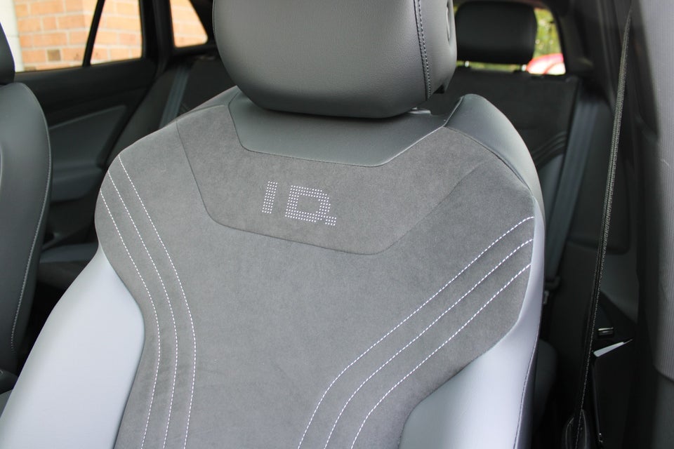 VW ID.4 77 Move+ 5d