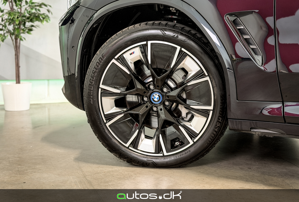 BMW iX3 Charged Plus M-Sport 5d