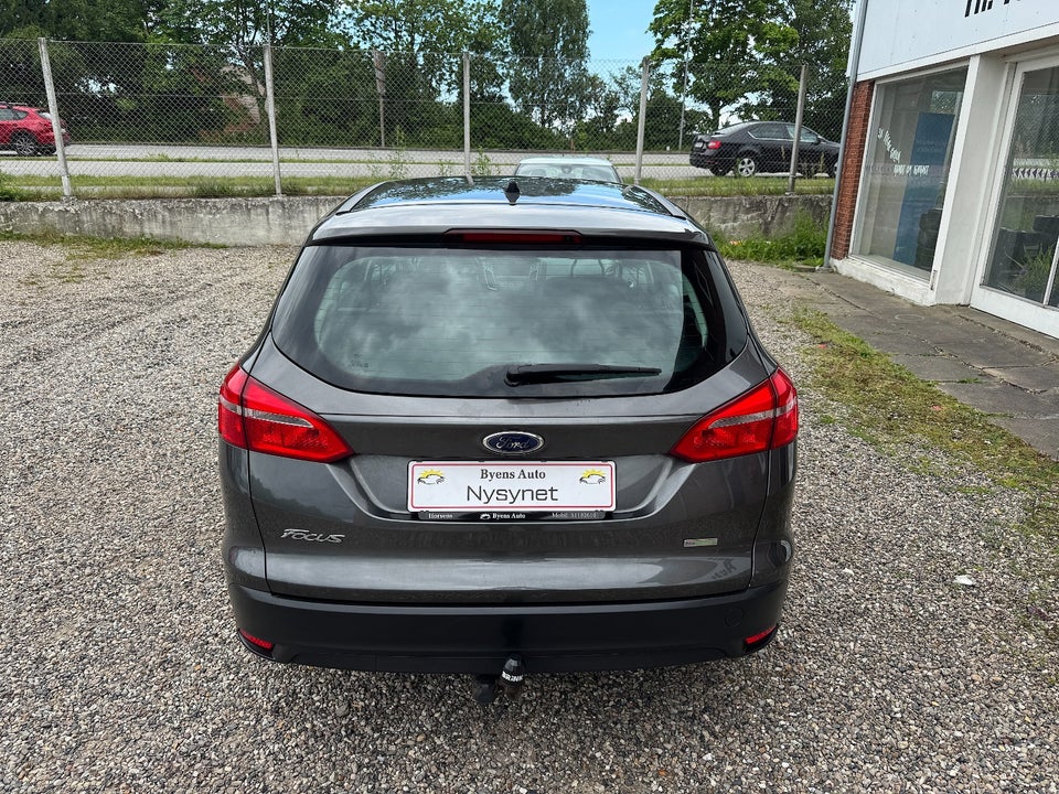 Ford Focus 1,0 SCTi 100 Titanium stc. 5d