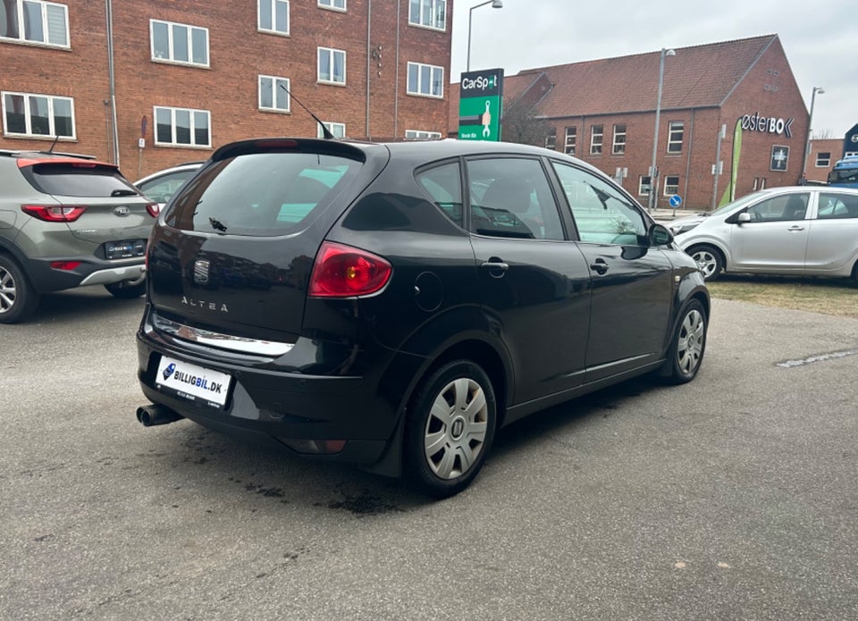 Seat Altea 2,0 TDi 140 Stylance DSG Van 5d