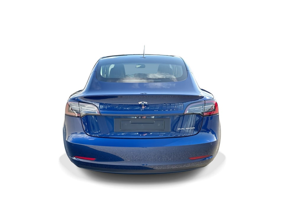 Tesla Model 3 Long Range AWD 4d