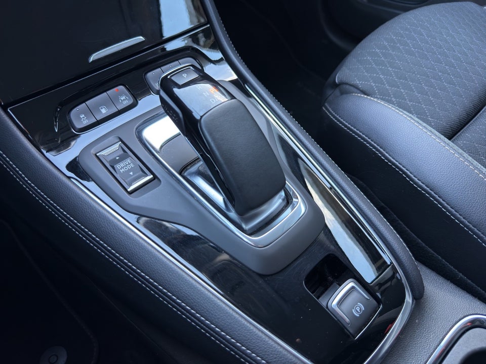Opel Grandland X 1,6 Hybrid Cosmo Prestige aut. 5d