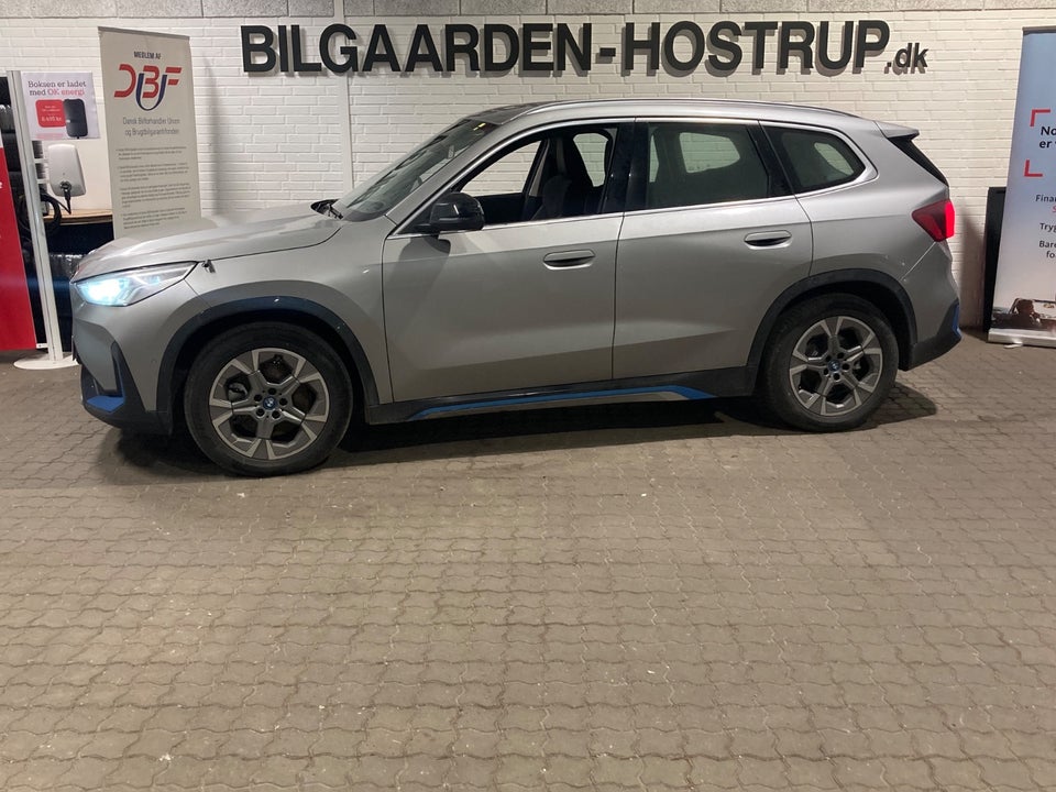 BMW iX1 xDrive30 X-Line 5d