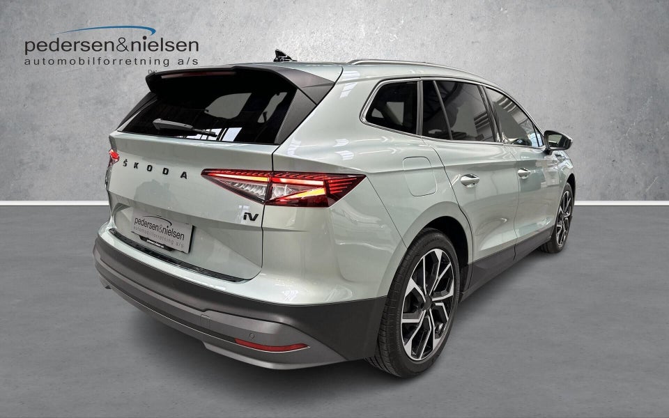 Skoda Enyaq 80 iV Lodge 5d
