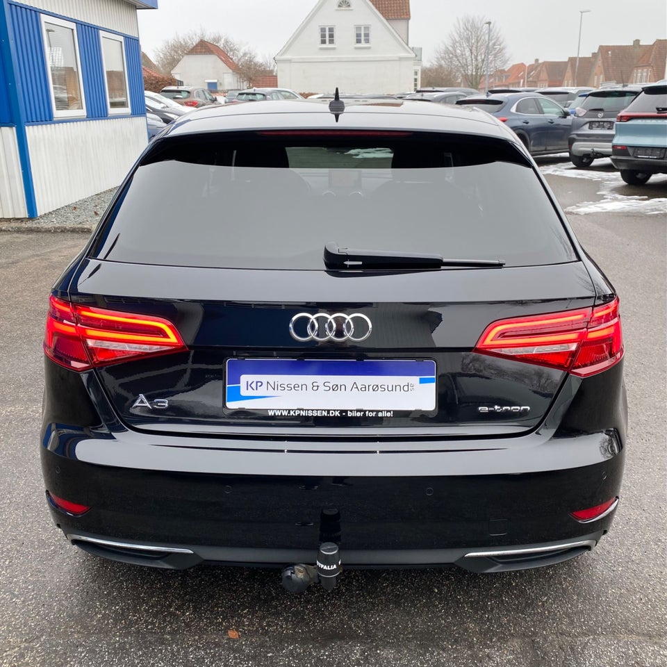 Audi A3 1,4 e-tron Sport Sportback S-tr. 5d