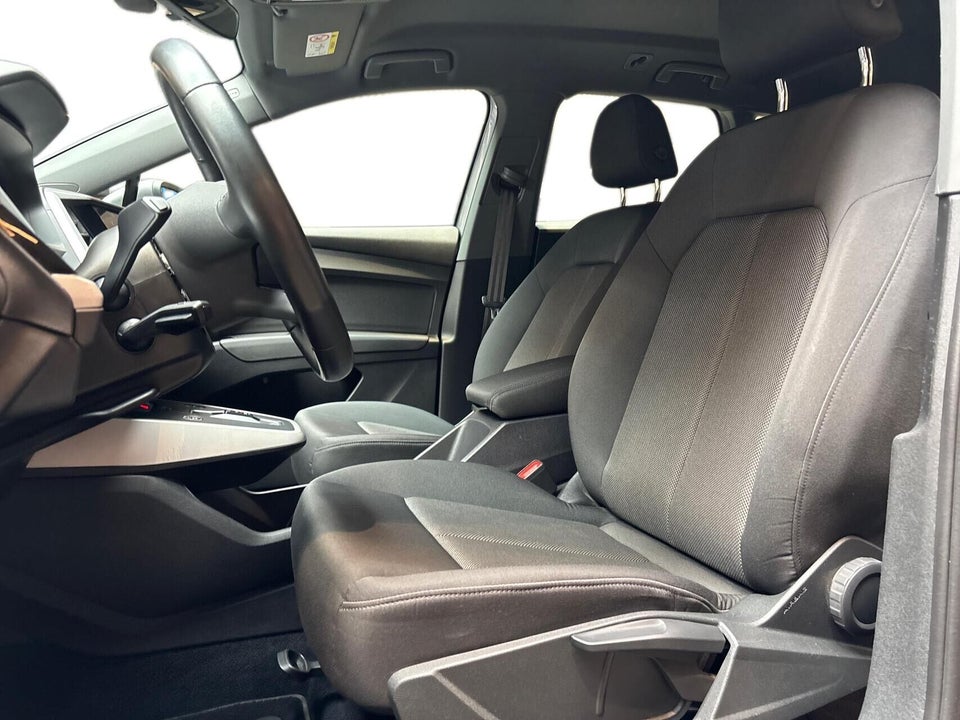 Audi Q4 e-tron 45 Attitude 5d