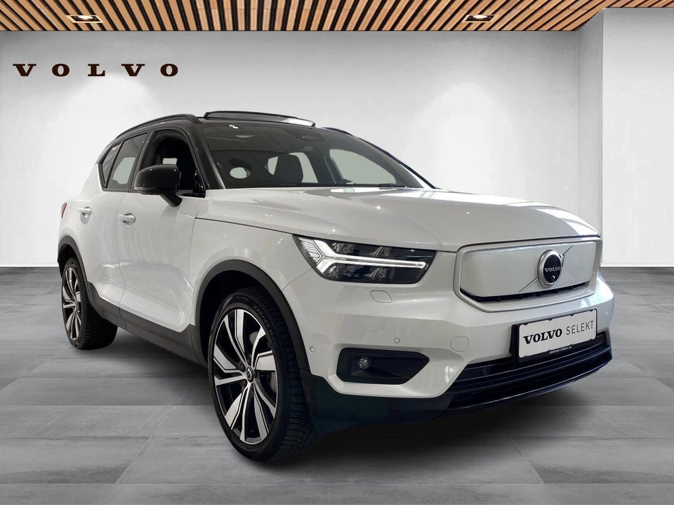 Volvo XC40 P8 ReCharge Twin Pro 5d