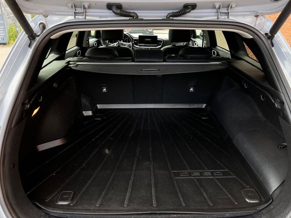 Kia Ceed 1,6 PHEV Upgrade+ SW DCT 5d