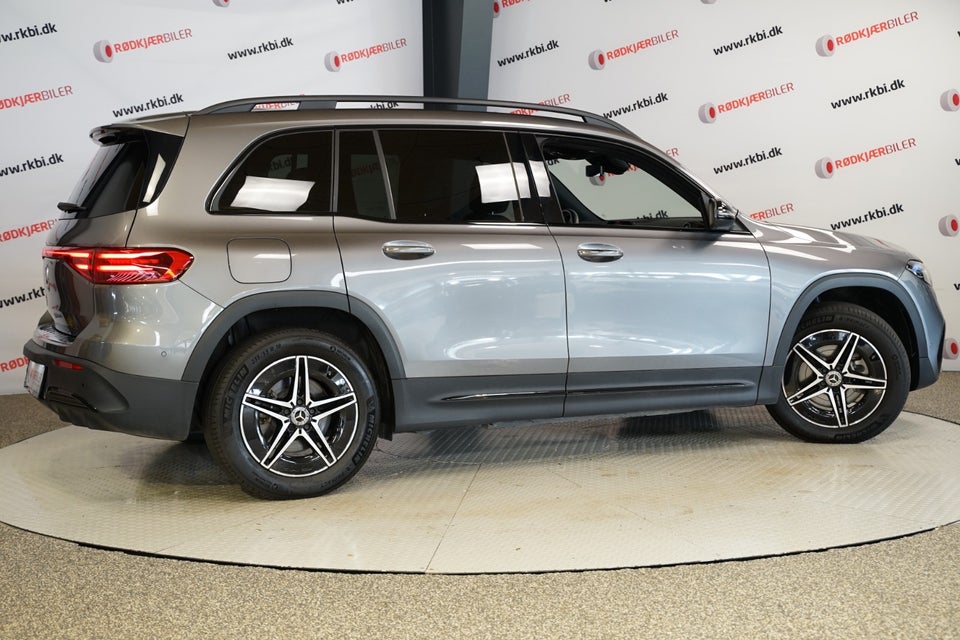 Mercedes EQB250+ AMG Line 5d