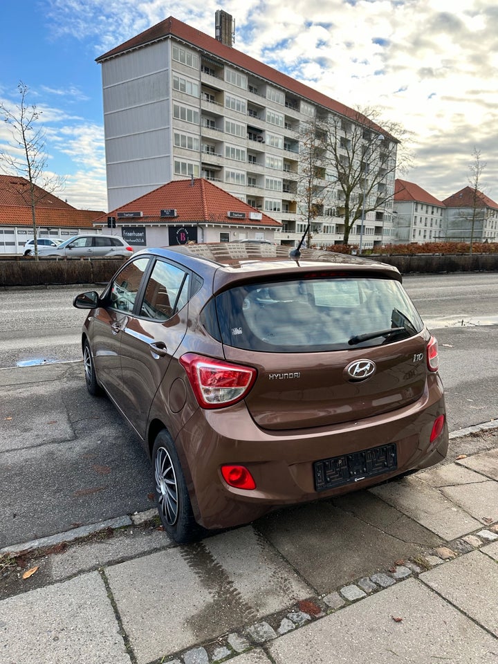 Hyundai i10 1,0 Go Clim 5d