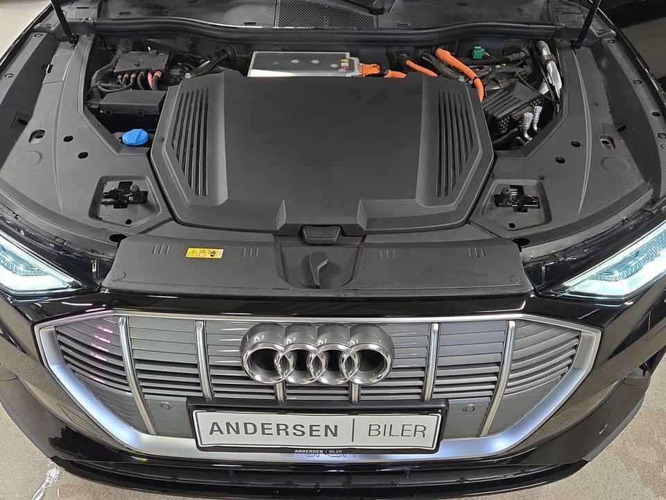 Audi e-tron 50 quattro 5d