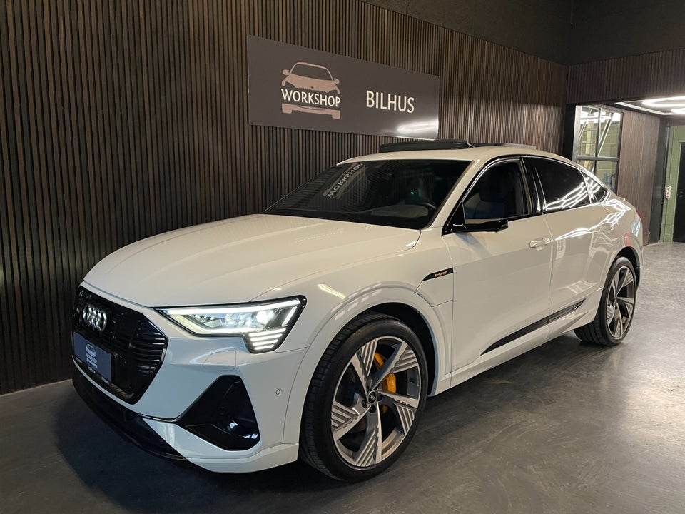 Audi e-tron 55 S-line Sportback quattro 5d