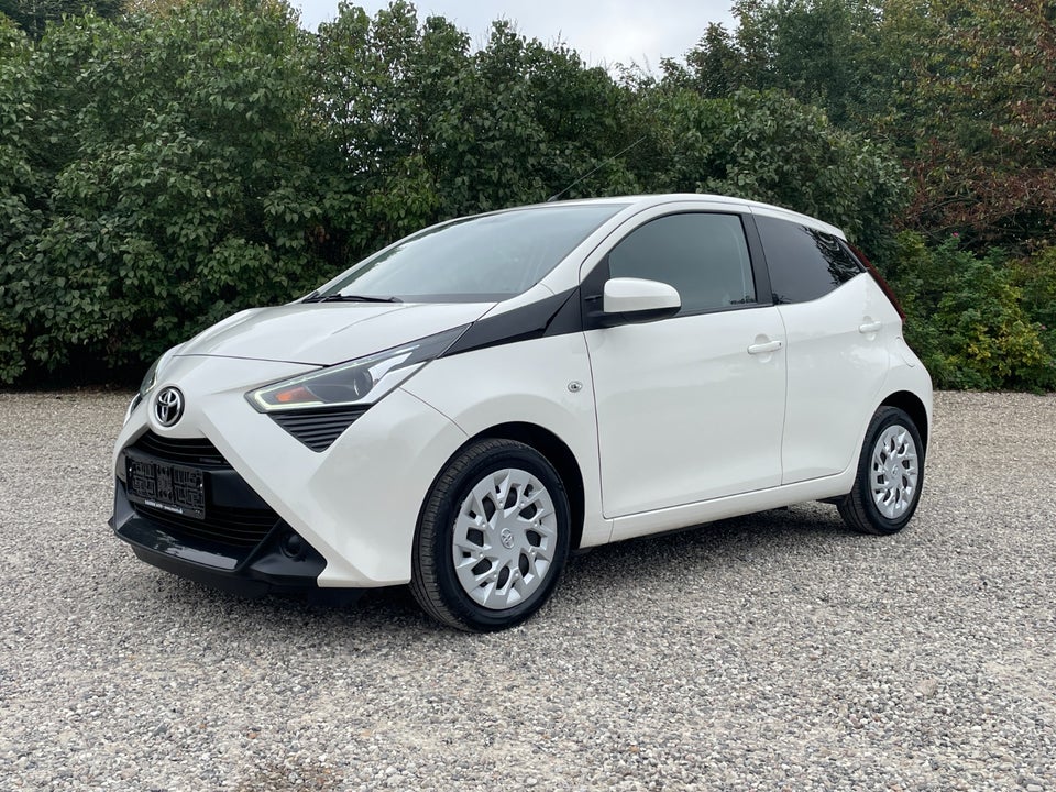 Toyota Aygo 1,0 VVT-i x-pression 5d