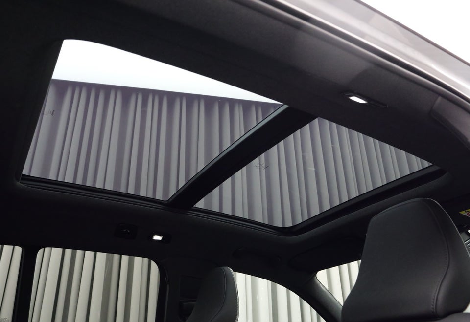 Volvo XC40 P6 ReCharge Pro 5d