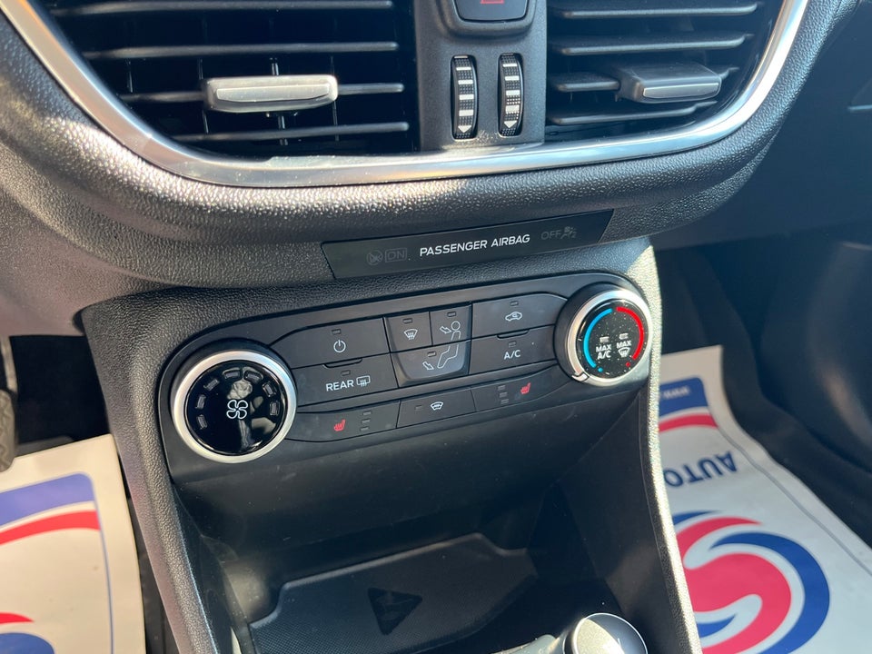 Ford Fiesta 1,1 Titanium 5d