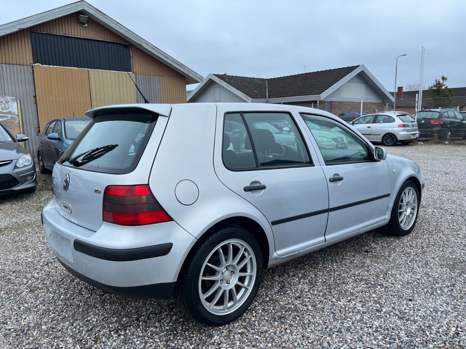 VW Golf IV 2,0 Trendline 5d