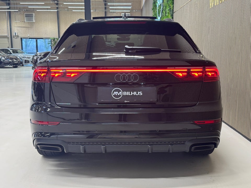 Audi Q8 60 TFSi e S-line Edition quattro Tiptr. 5d