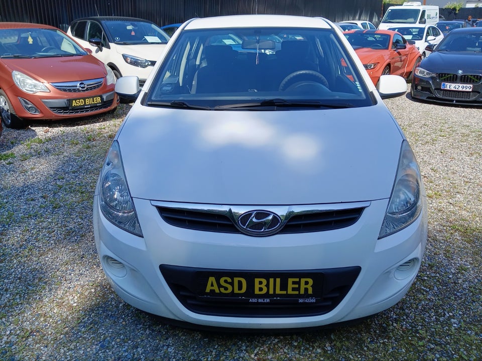 Hyundai i20 1,25 Comfort 5d