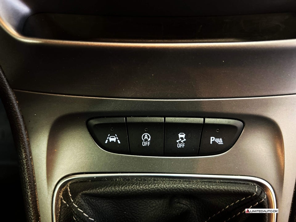 Opel Astra 1,6 CDTi 136 Enjoy Sports Tourer 5d