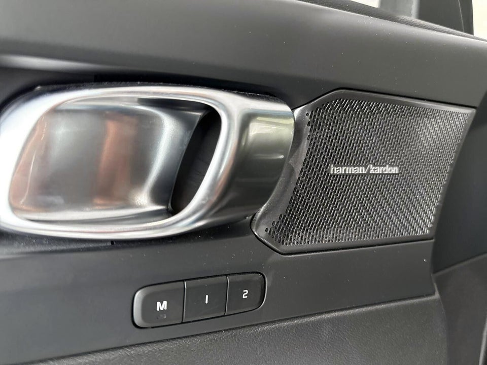 Volvo XC40 P6 ReCharge Ultimate 5d
