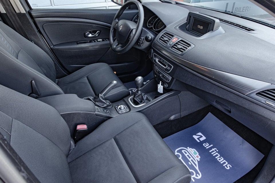 Renault Megane III 1,5 dCi 110 Authentique Sport Tourer 5d